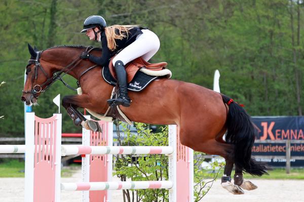 Jessie Wiefferink met Arhaya Z.